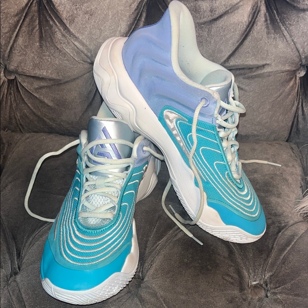 Nike Giannis Immortality 4 Basketball Shoes Men’s Size 8
